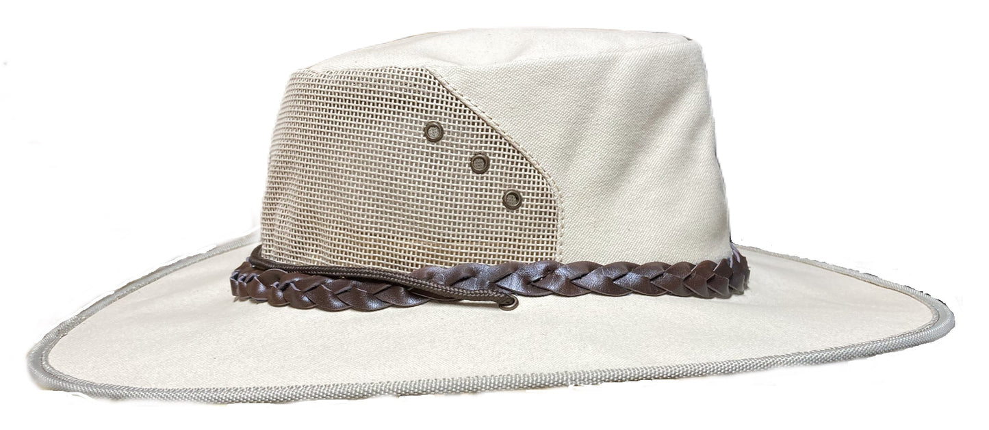Cairns Hat in Canvas & Mesh